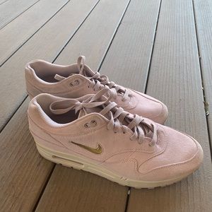 Nike air max one jewel particle rose